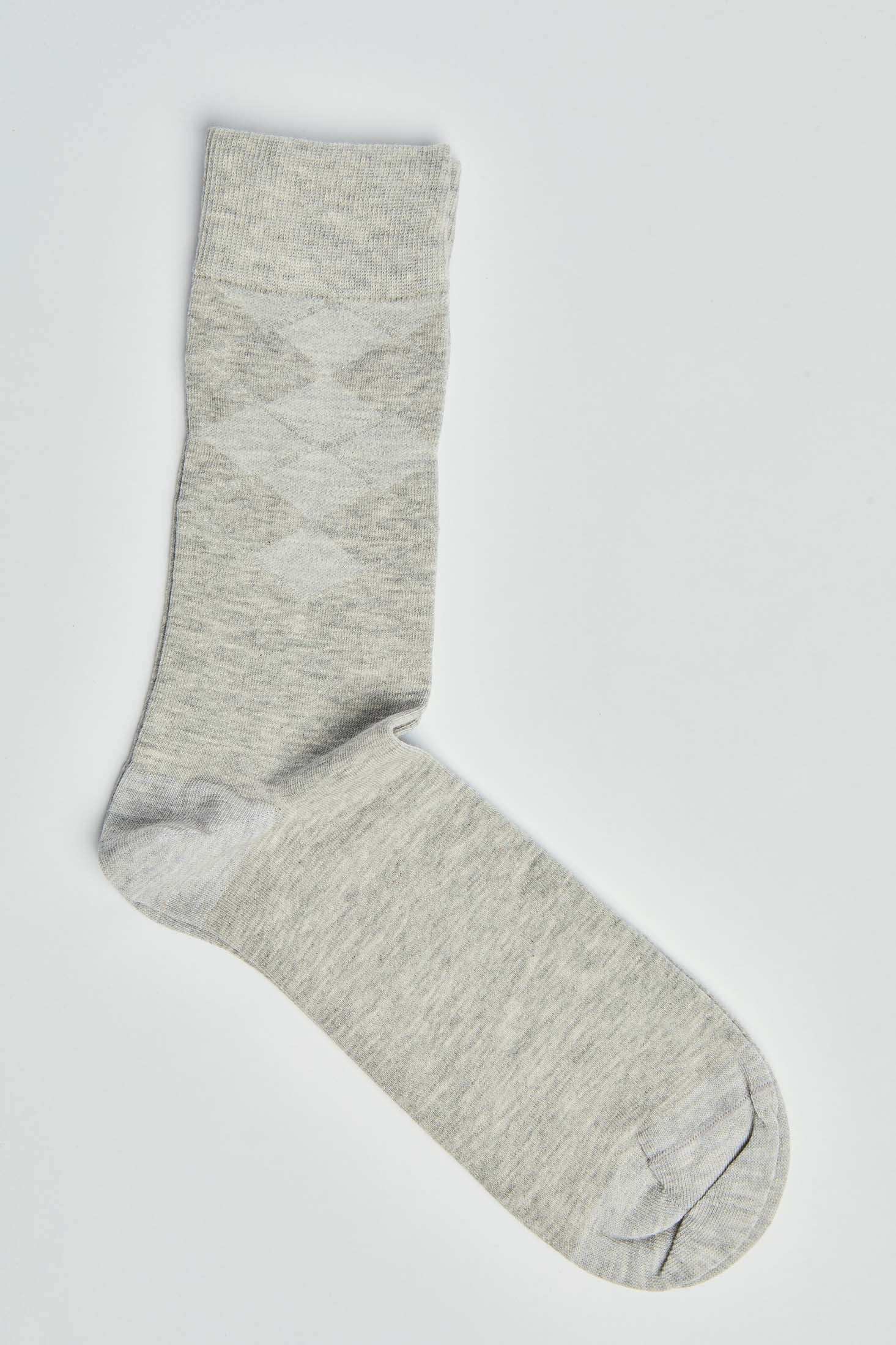 Diamond Shape Mid-Calf Socks - Image 2