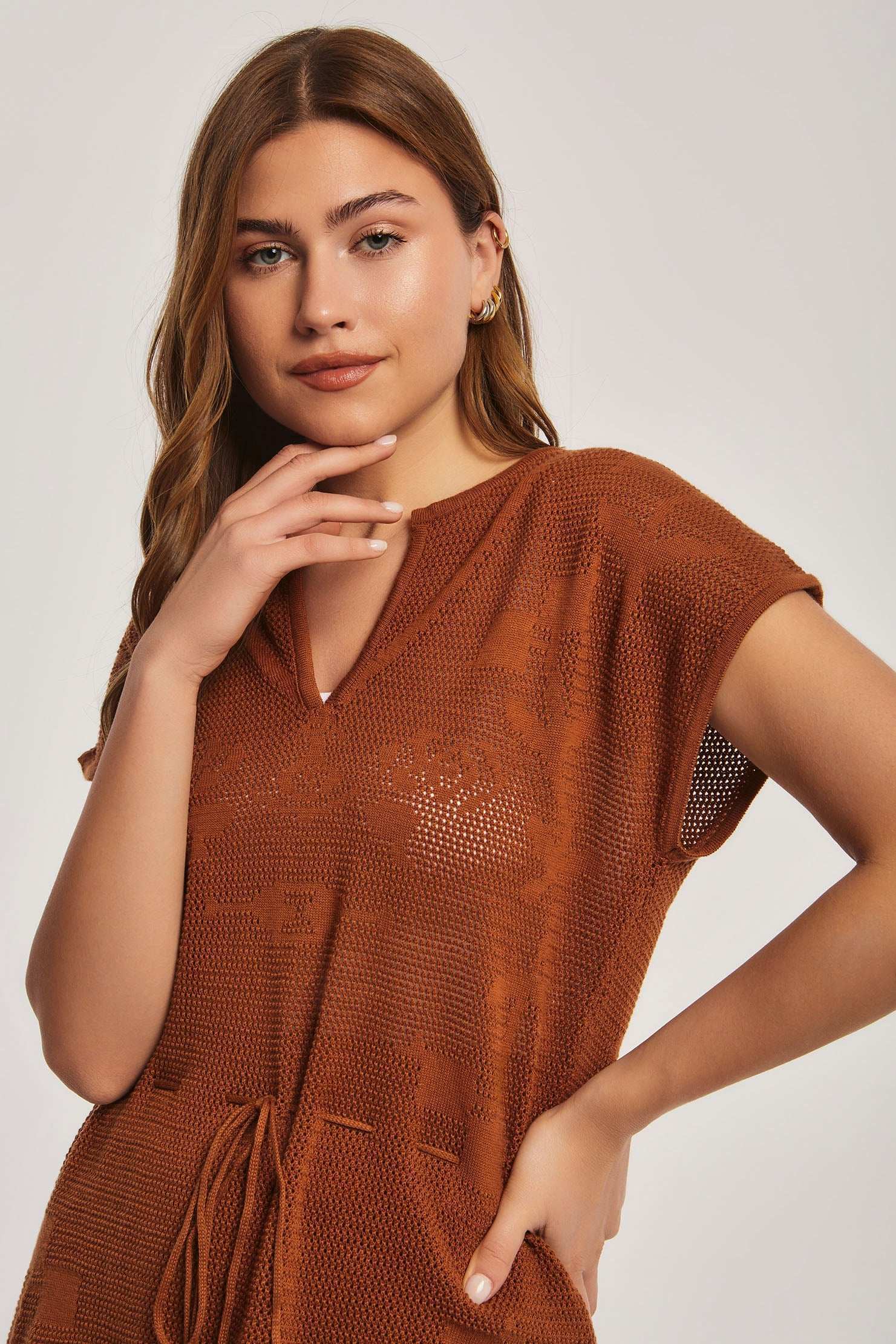 Women Regular Fit Tunic - Brown - Image 5
