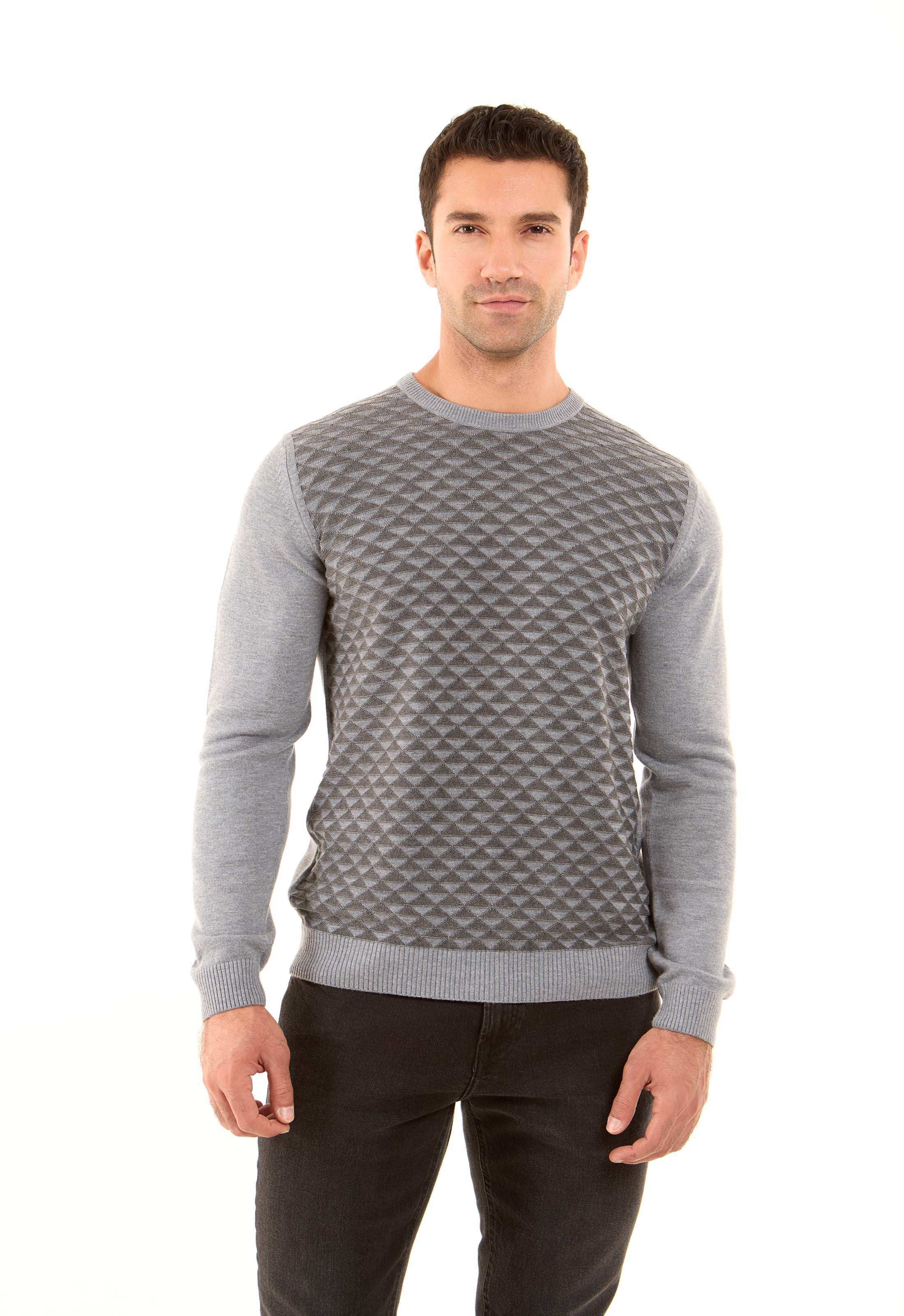Triangles Pattern Regular Fit Casual Pullover - Image 3