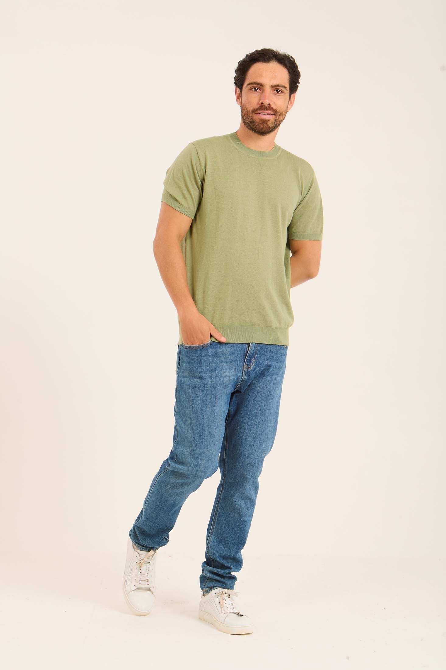 Short Sleeves Textured Tee with Hem - Image 4