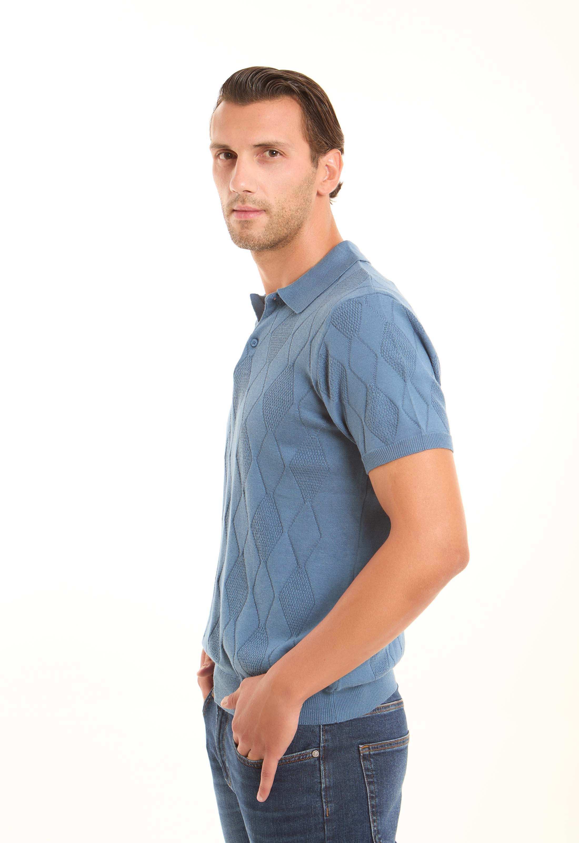 Diamonds Pattern Buttoned Polo Shirt with Hem - Image 4