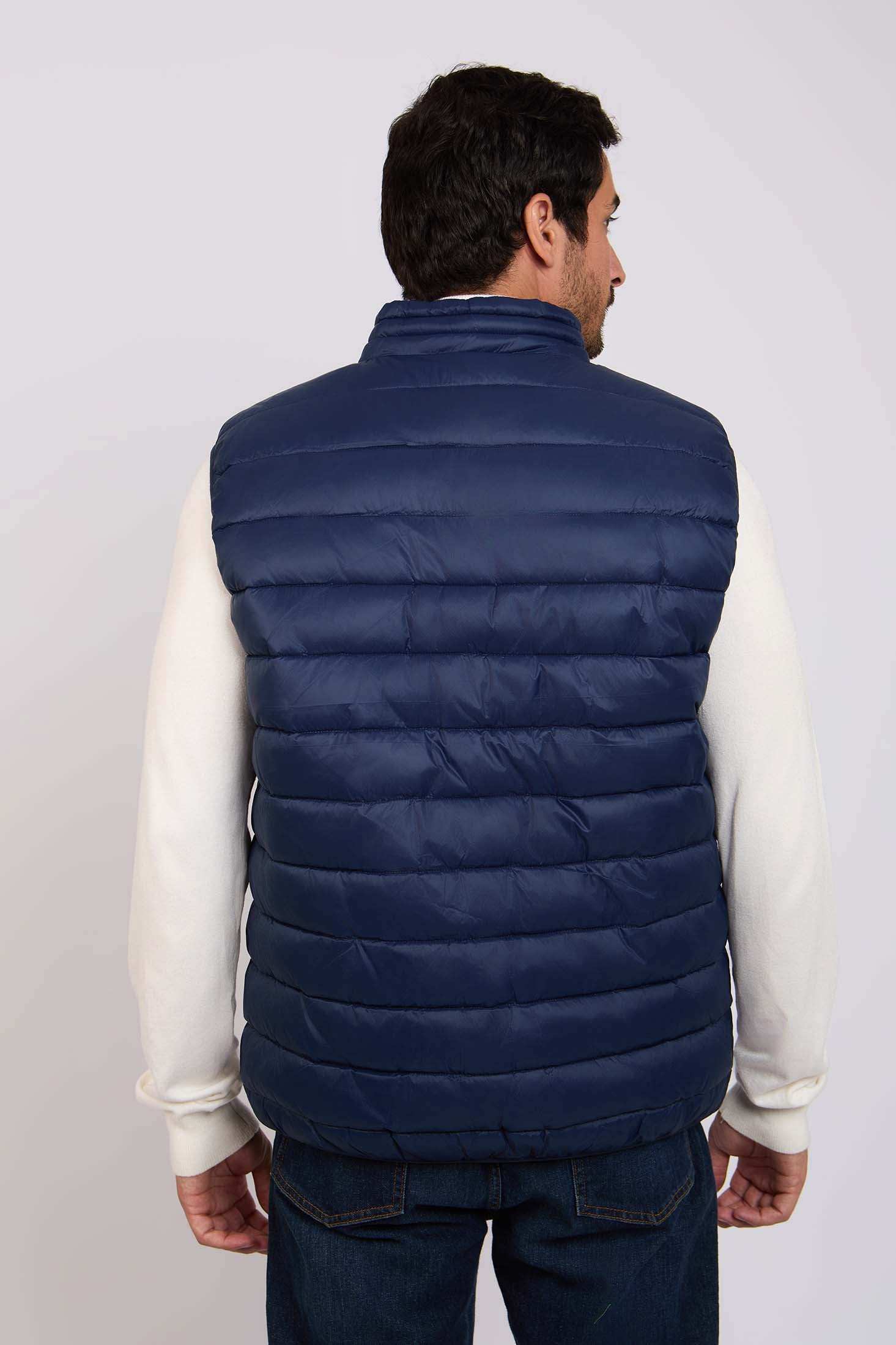 Men Regular Fit Vest Red - Image 7