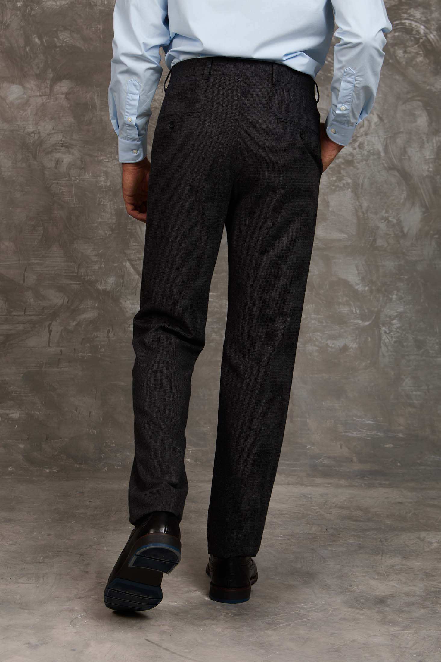 Men Regular Fit Pants Black - Image 4