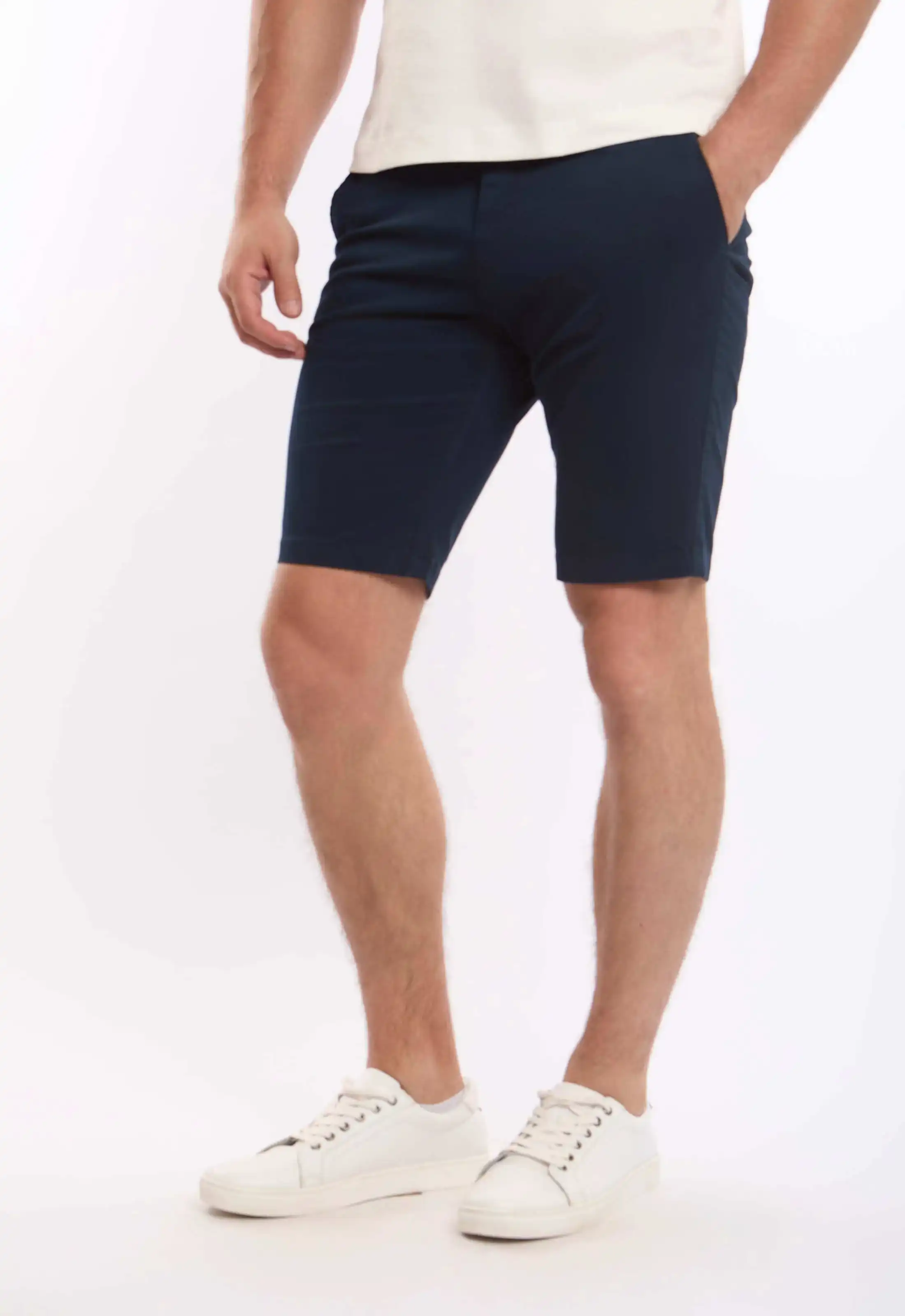Comfy Solid Slim Fit Shorts - Image 3