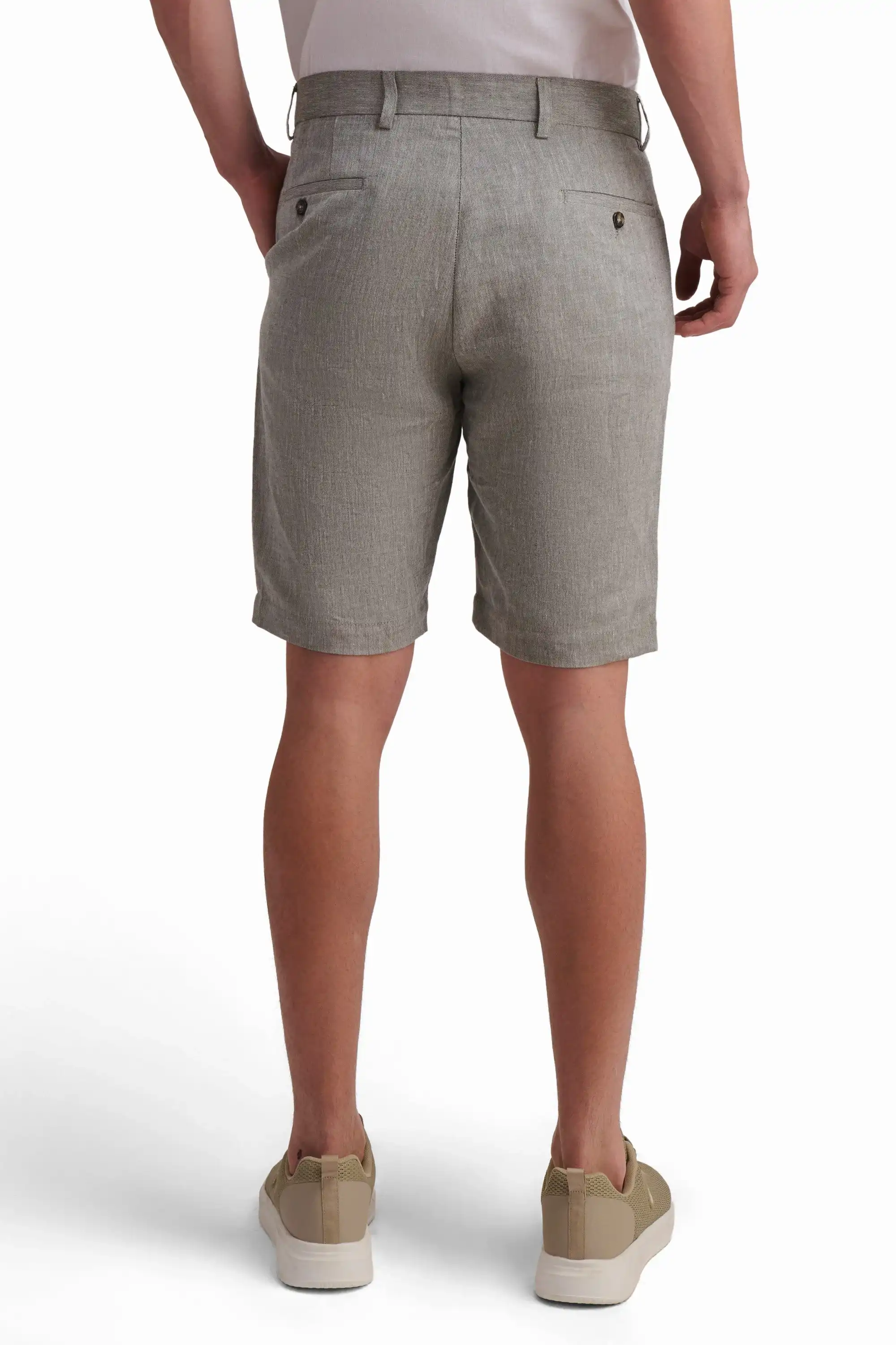 Elegant Linen Shorts with Side Pockets - Image 4