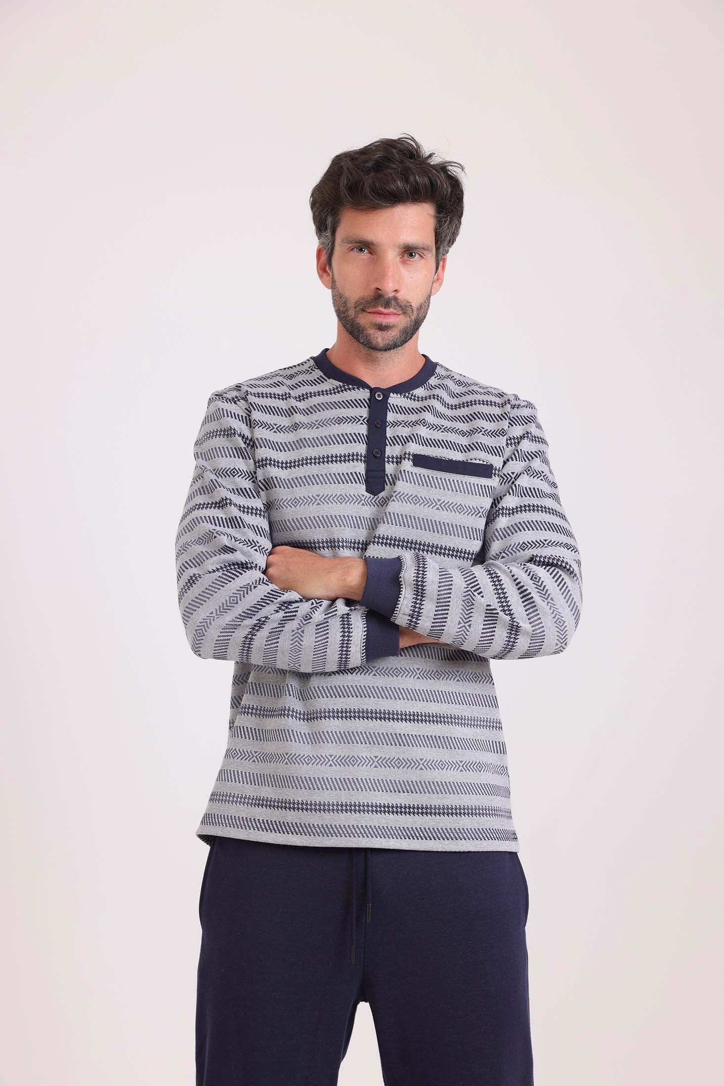 Striped Top & Solid Pants Winter Pajama Set - Image 5