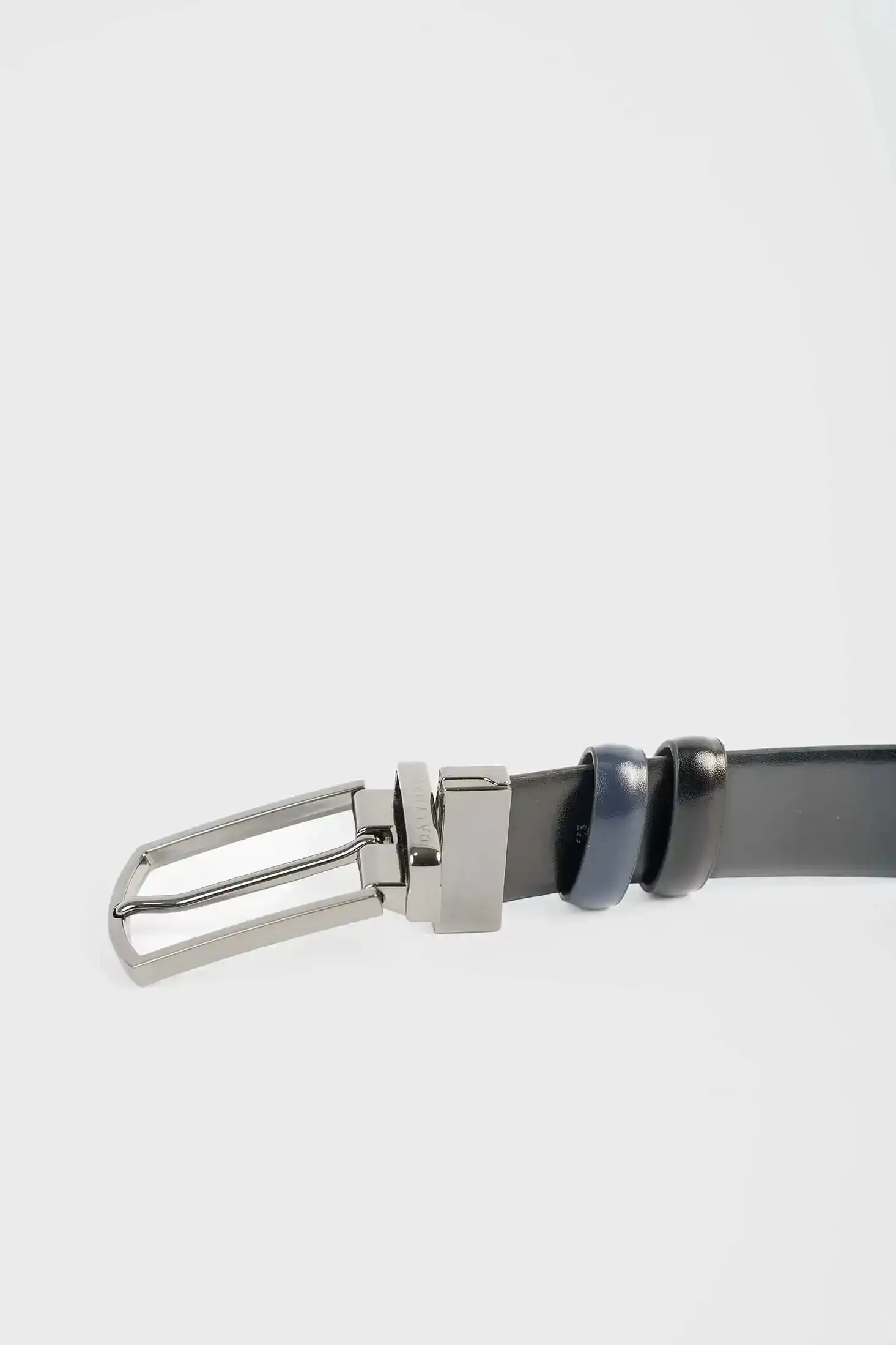 Classic Reversible Leather Belt - Image 4