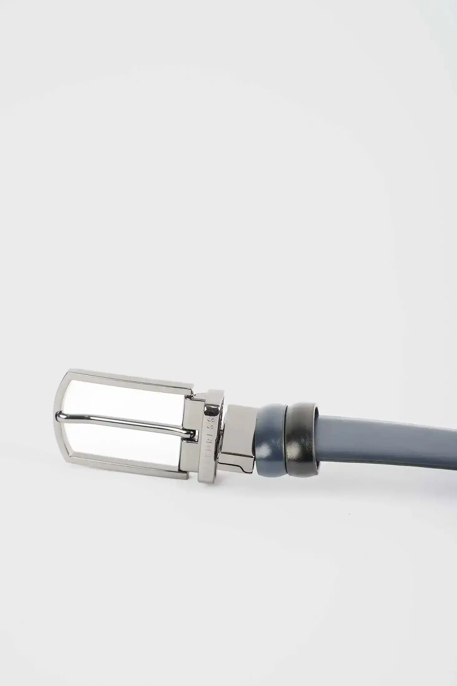 Classic Reversible Leather Belt - Image 6