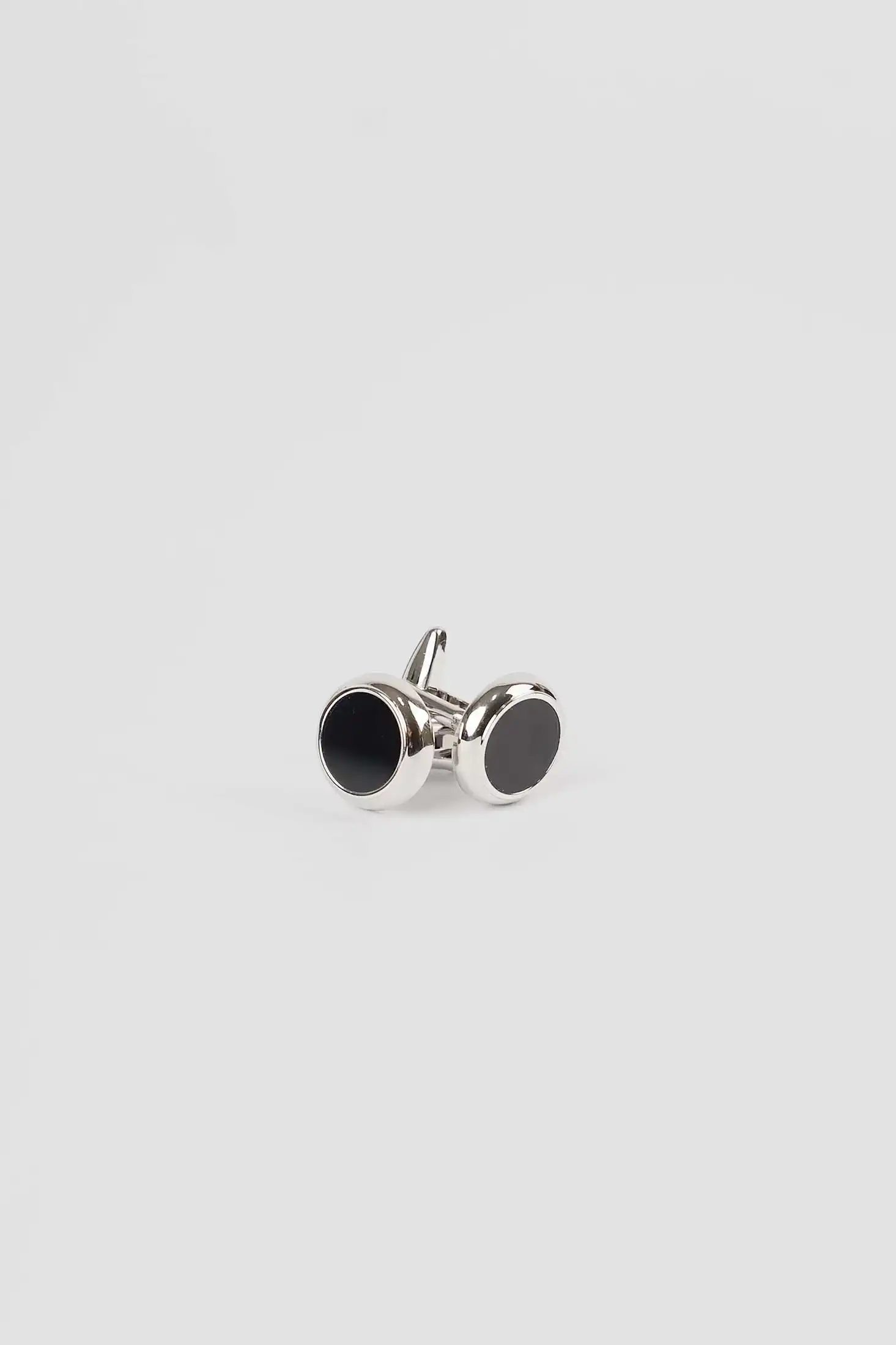 Elegant Round Enamel Cufflinks - Image 2