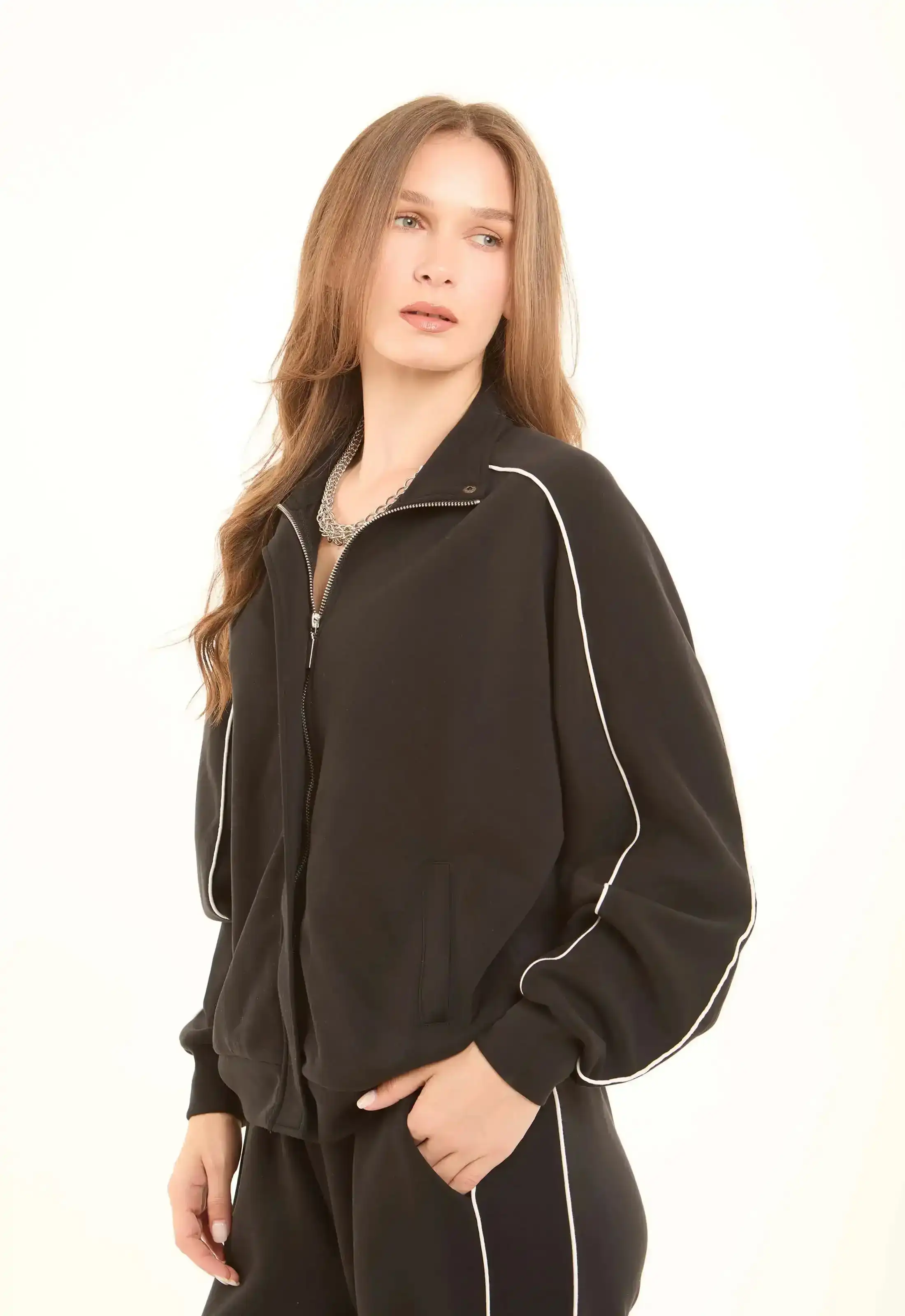 Comfy Long Sleeves Zipped Jacket - Image 3