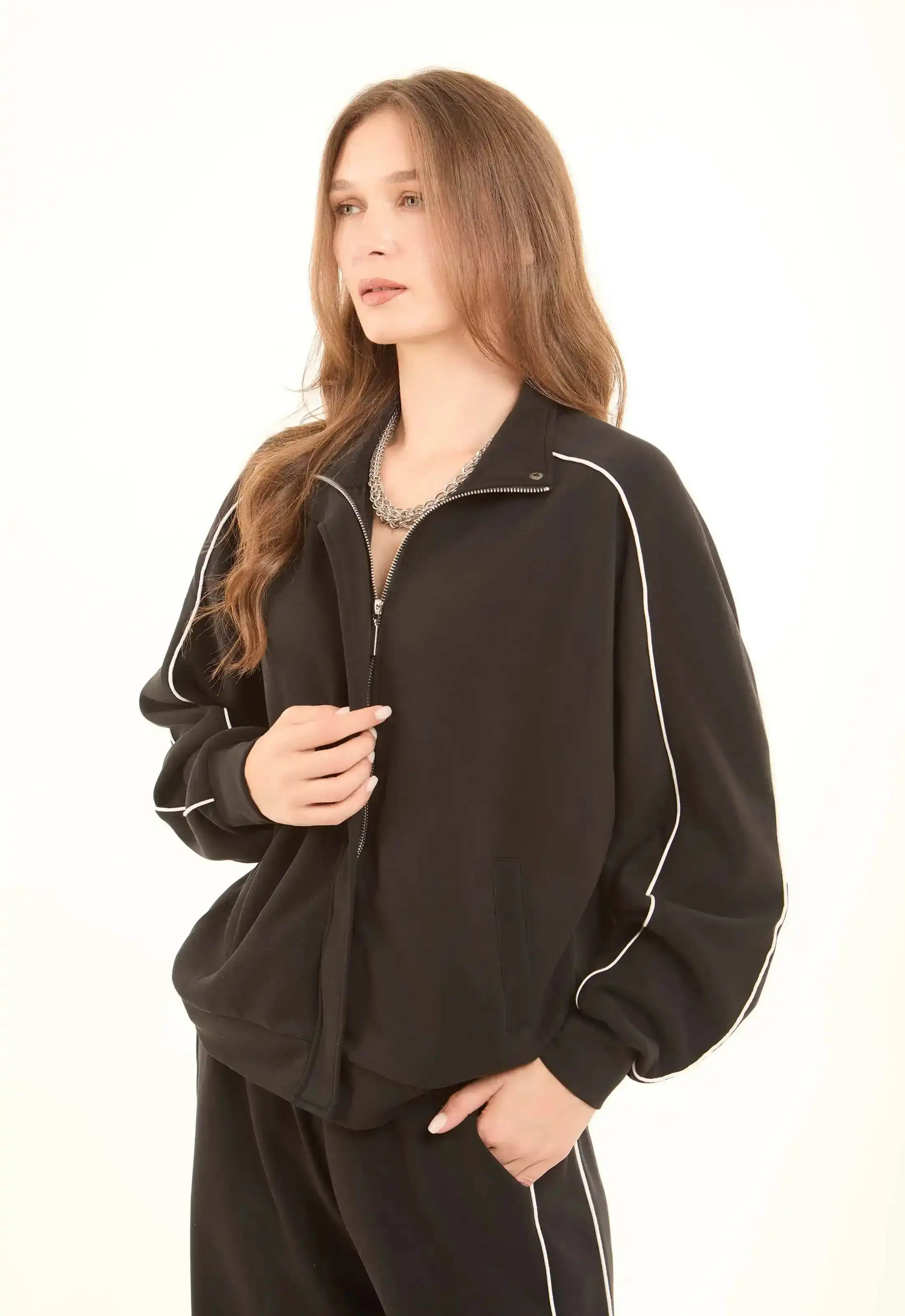 Comfy Long Sleeves Zipped Jacket - Image 4