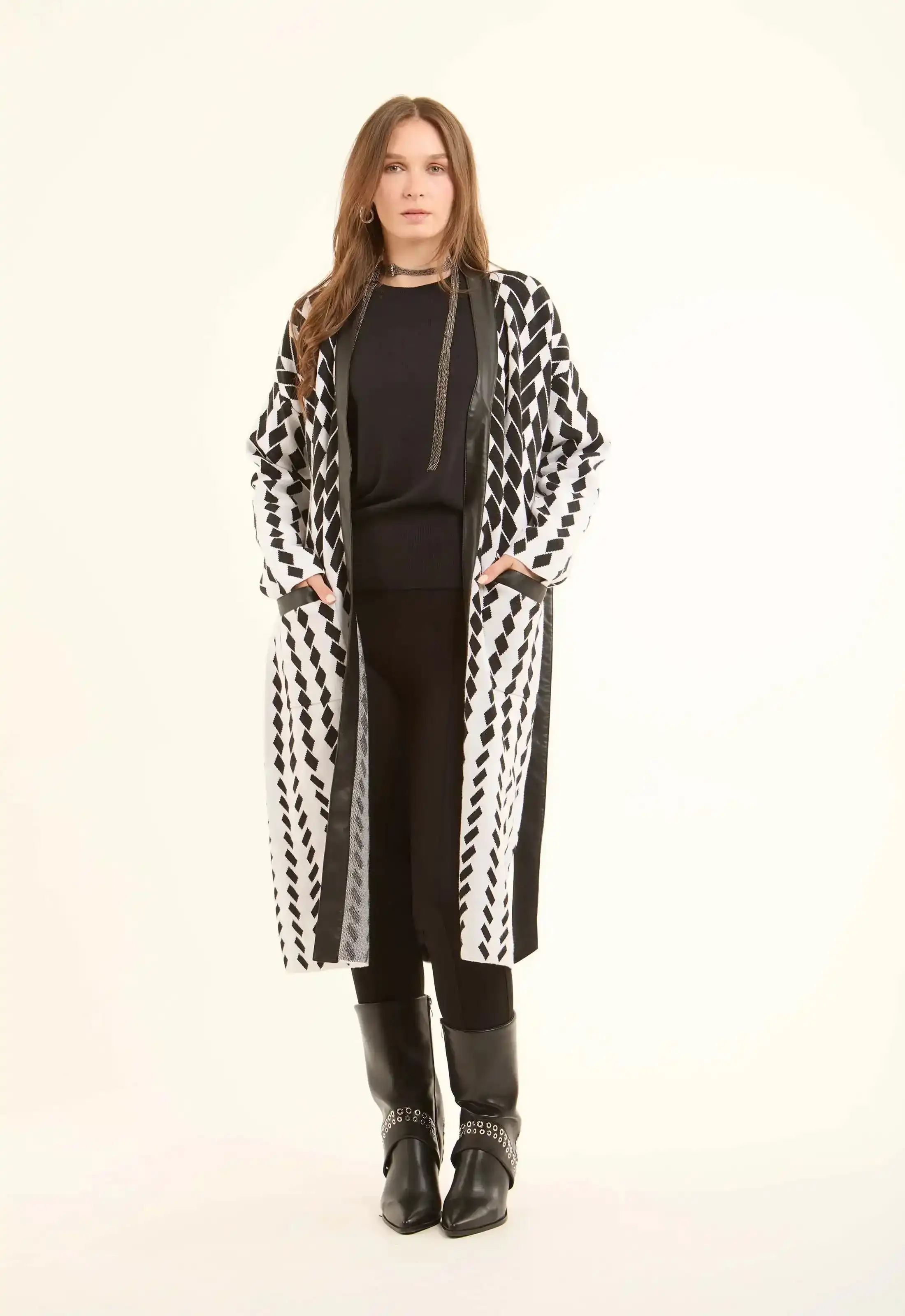 Patterned Long Cardigan with Leather Neckline - Image 3