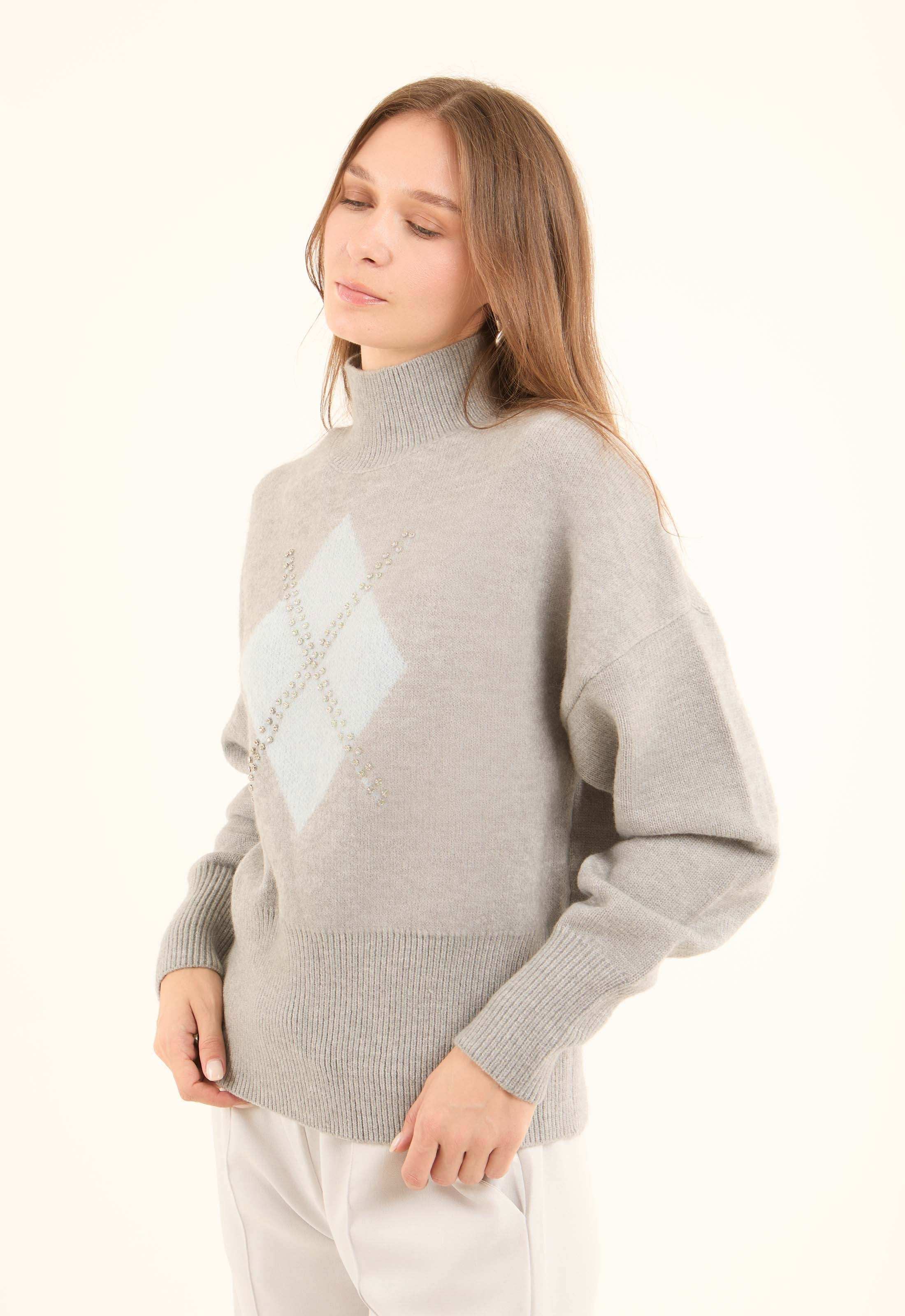 Front Stitched Crystal Studs Casual Pullover - Image 2