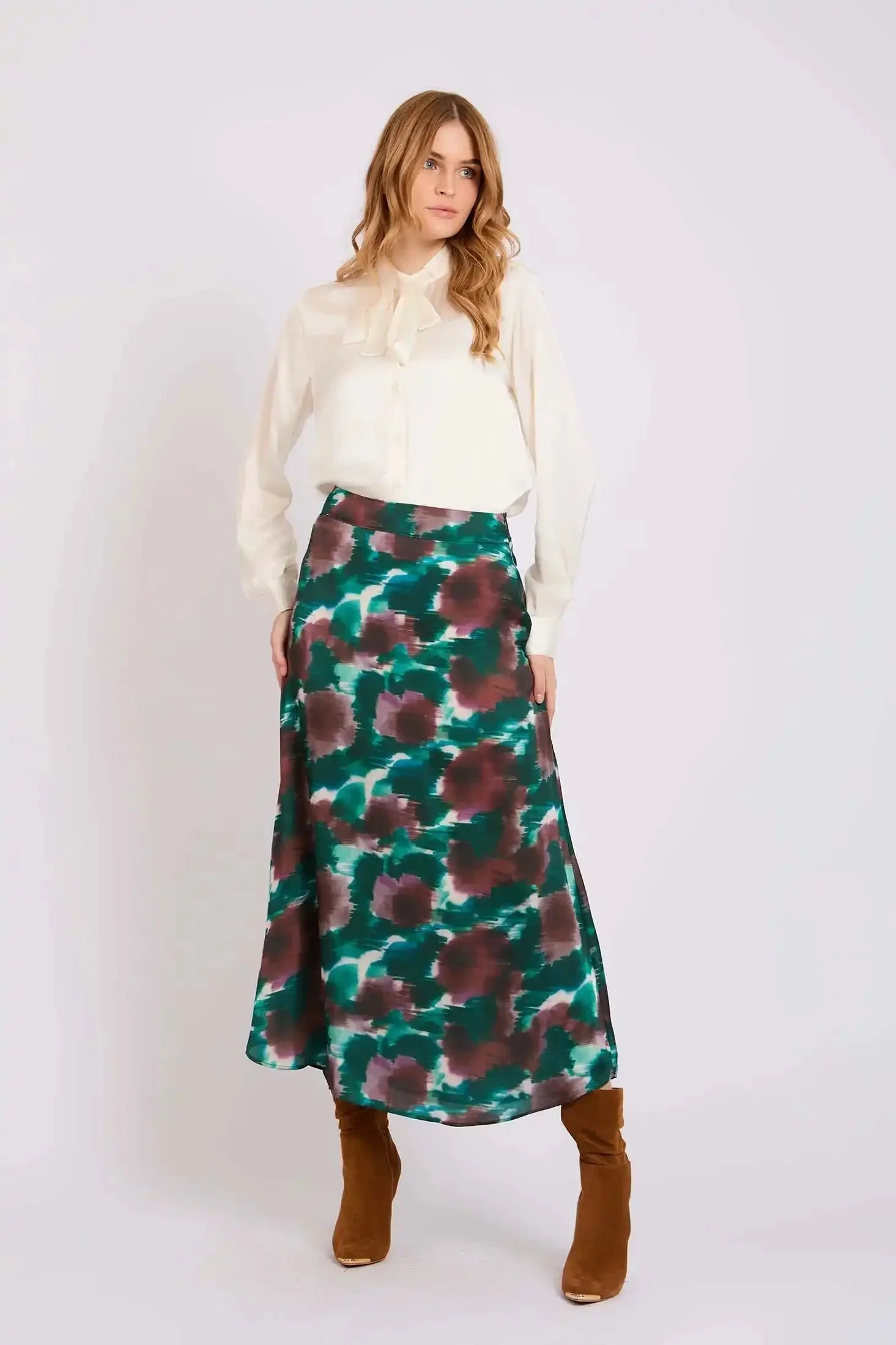 Bow-Neck Satin Shirt - Image 9