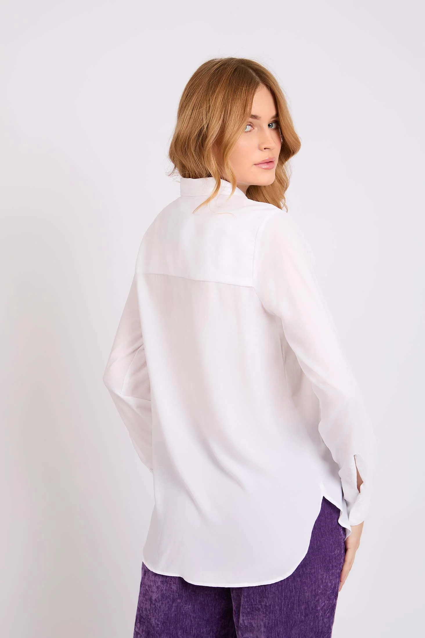 Minimalist Longline Shirt - Image 5
