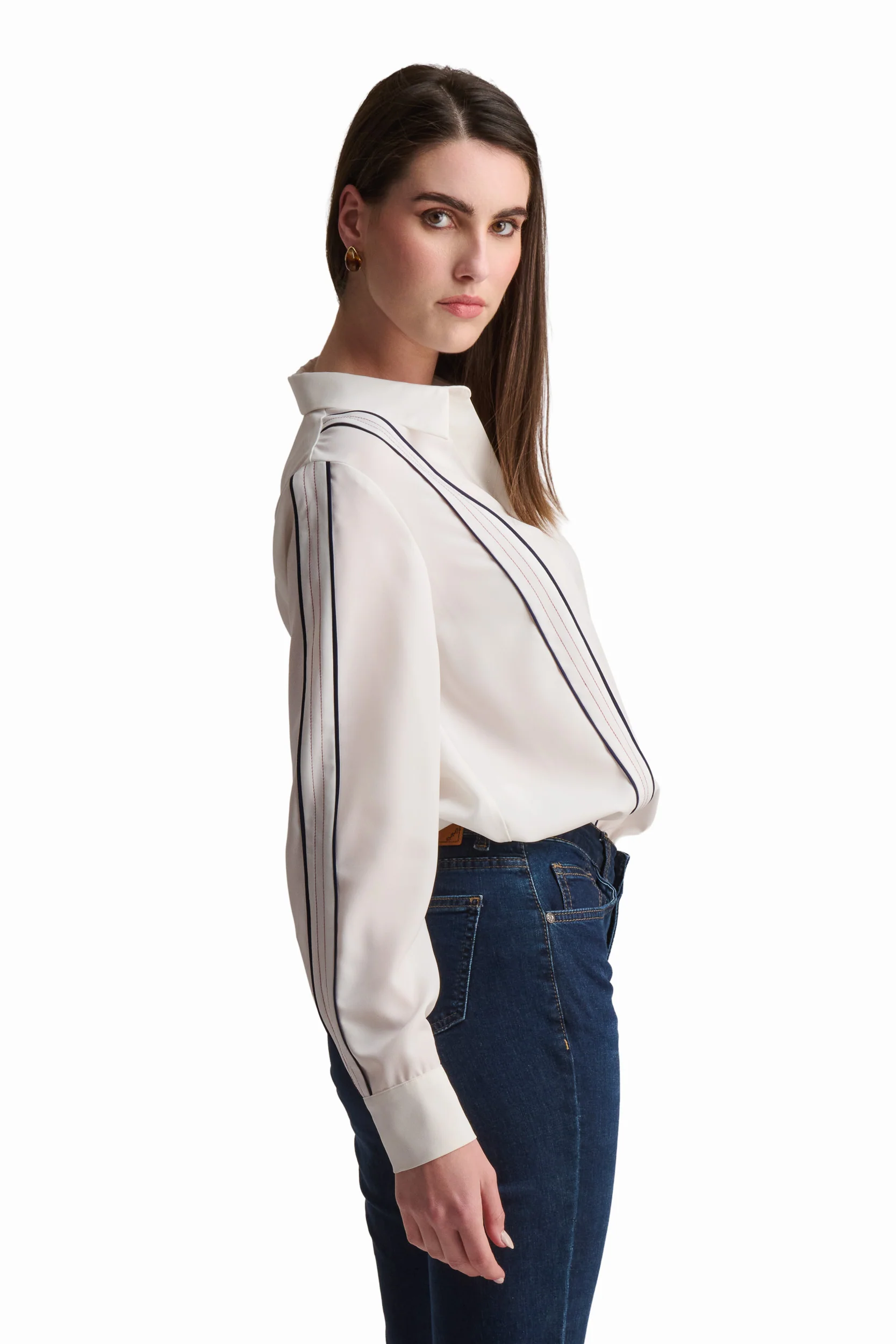 White Shirt With Contrast Stripe Detailing - Image 5