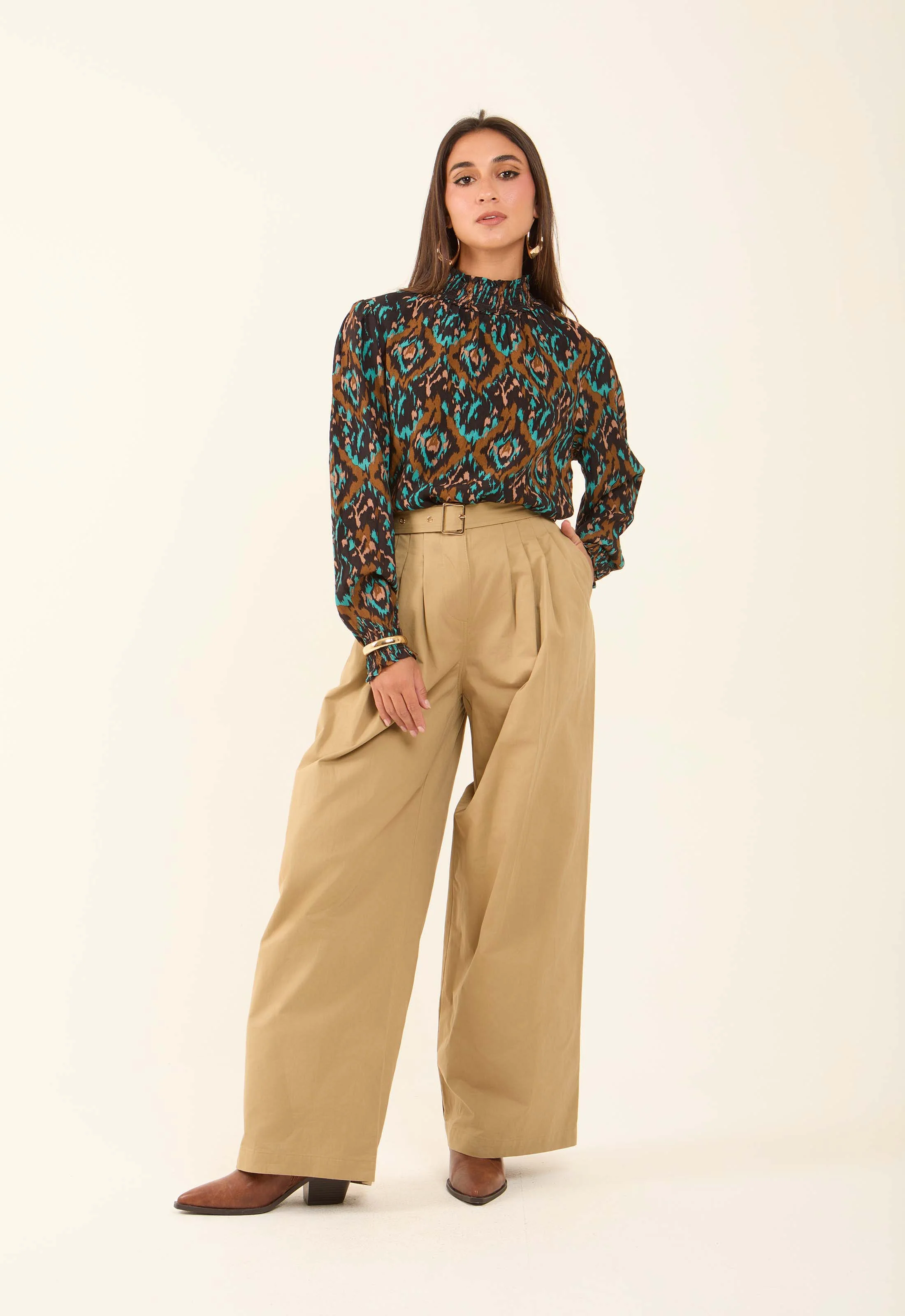 Flowy Printed High-Neck Viscose Blouse - Image 2