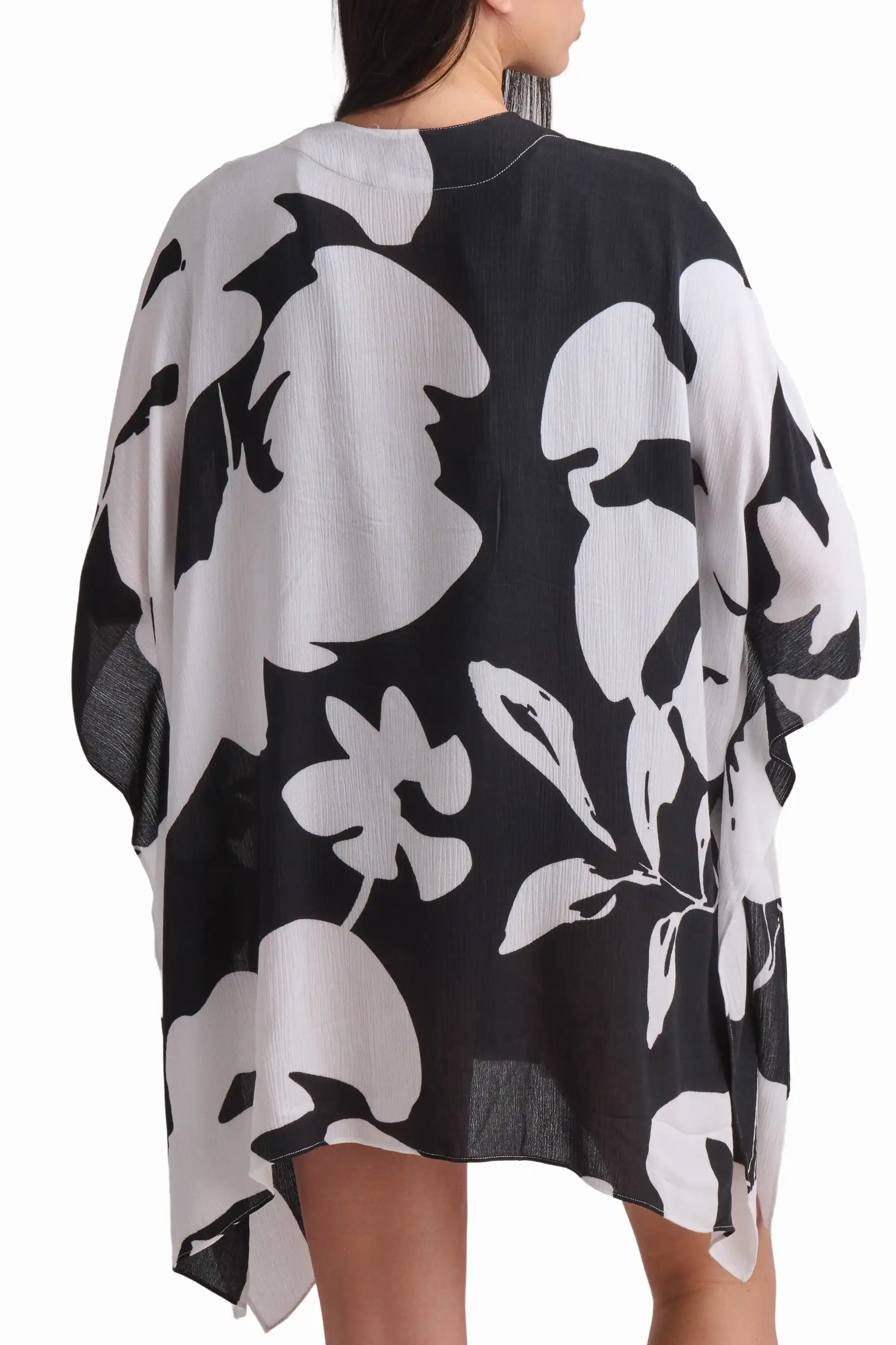 Black and White Printed Beach Kimono - Image 3