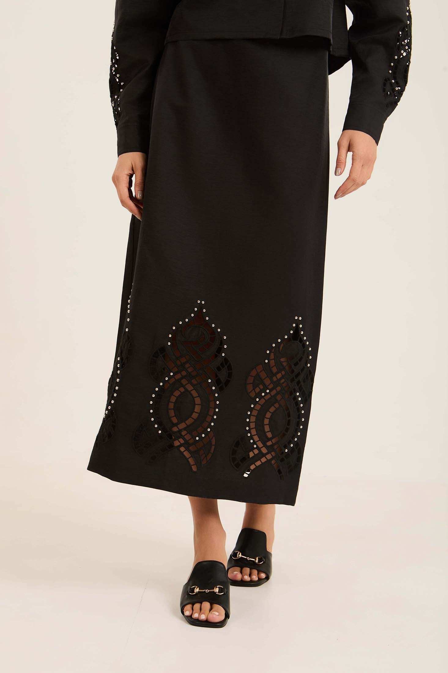 Stitched Pearls with Perforated Touch Skirt - Image 3
