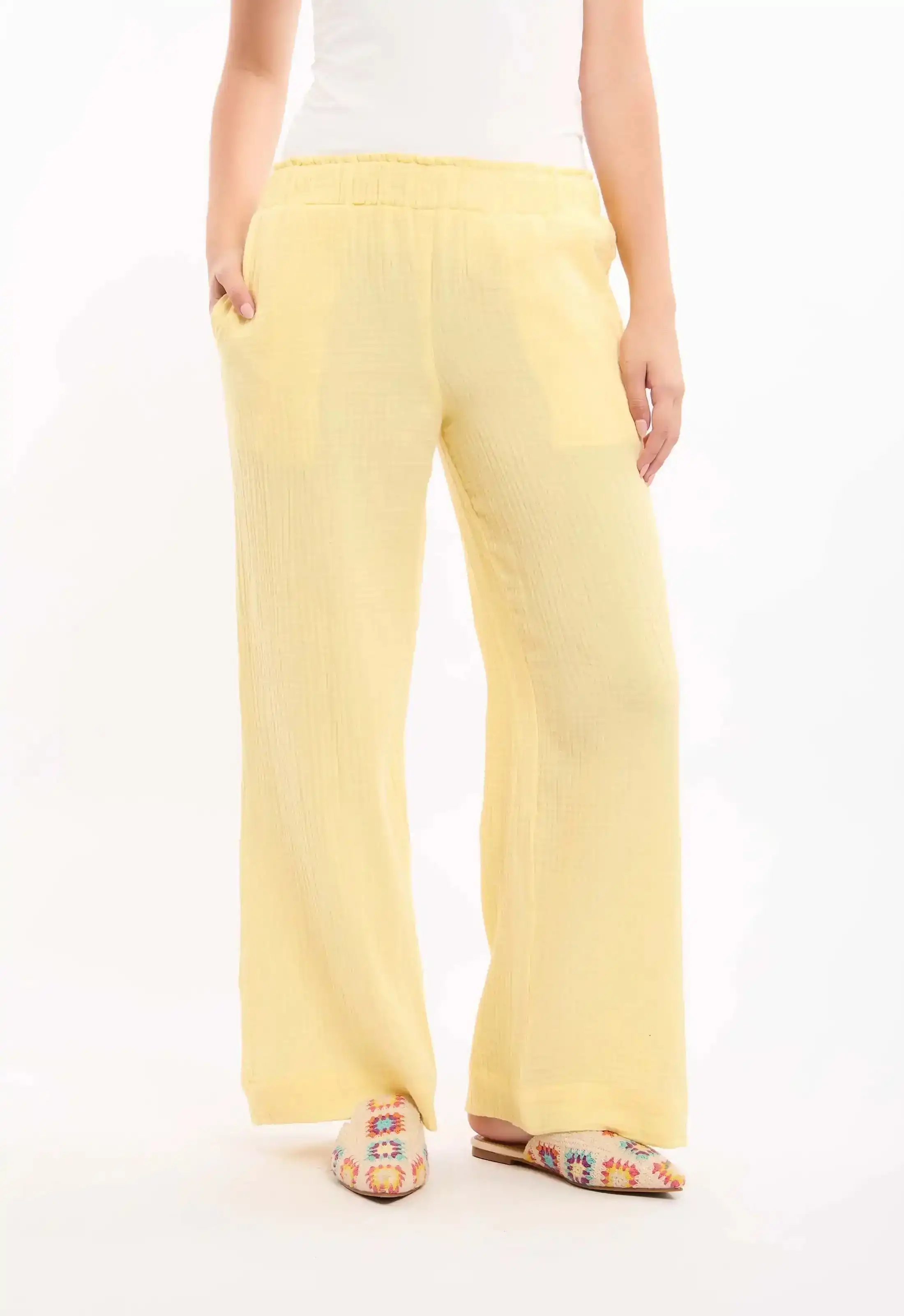 Textured Wide-Leg Pants - Image 10