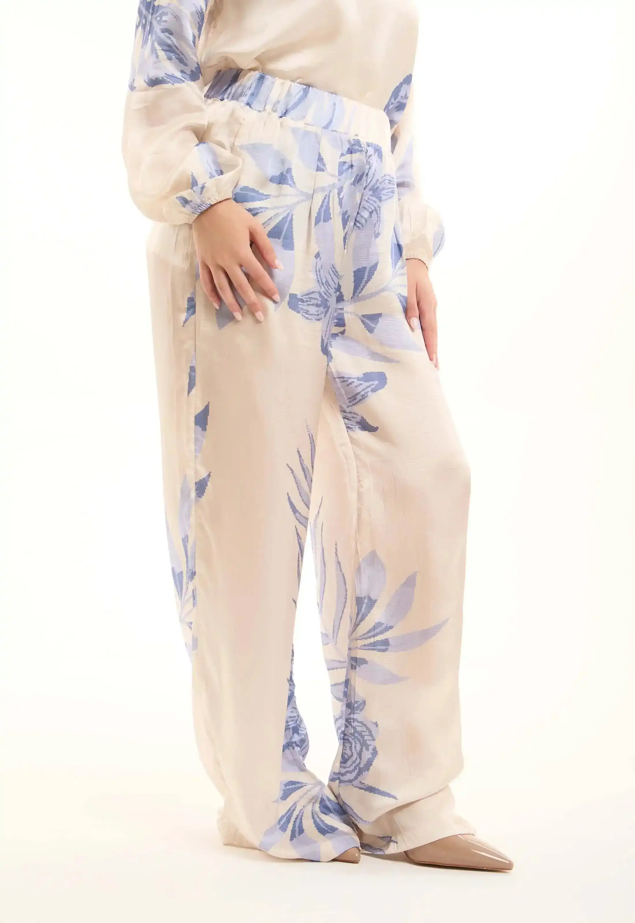 Relaxed Floral Straight-Leg Pants - Image 3