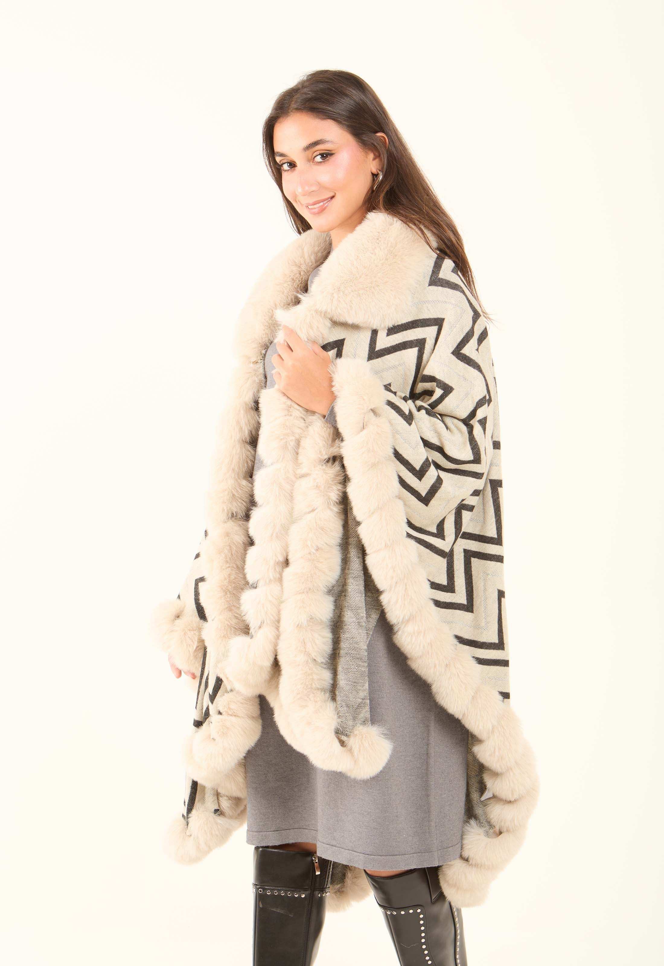 Geometric Pattern Open Neck Winter Poncho - Image 3