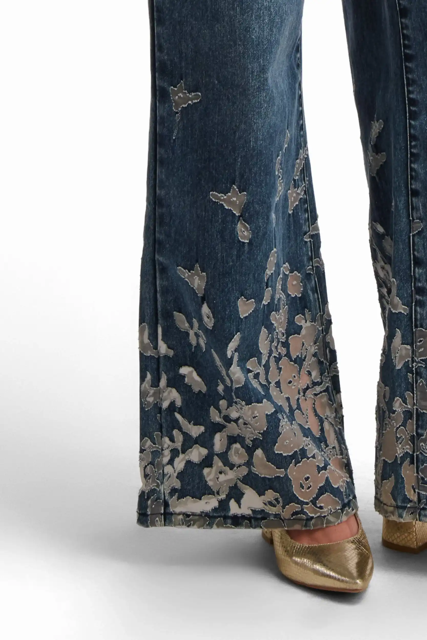Embroidered Wide-Leg Denim Pants - Image 4