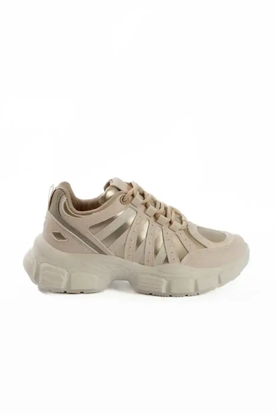 Chunky Lace-Up Sneaker Design - Image 3