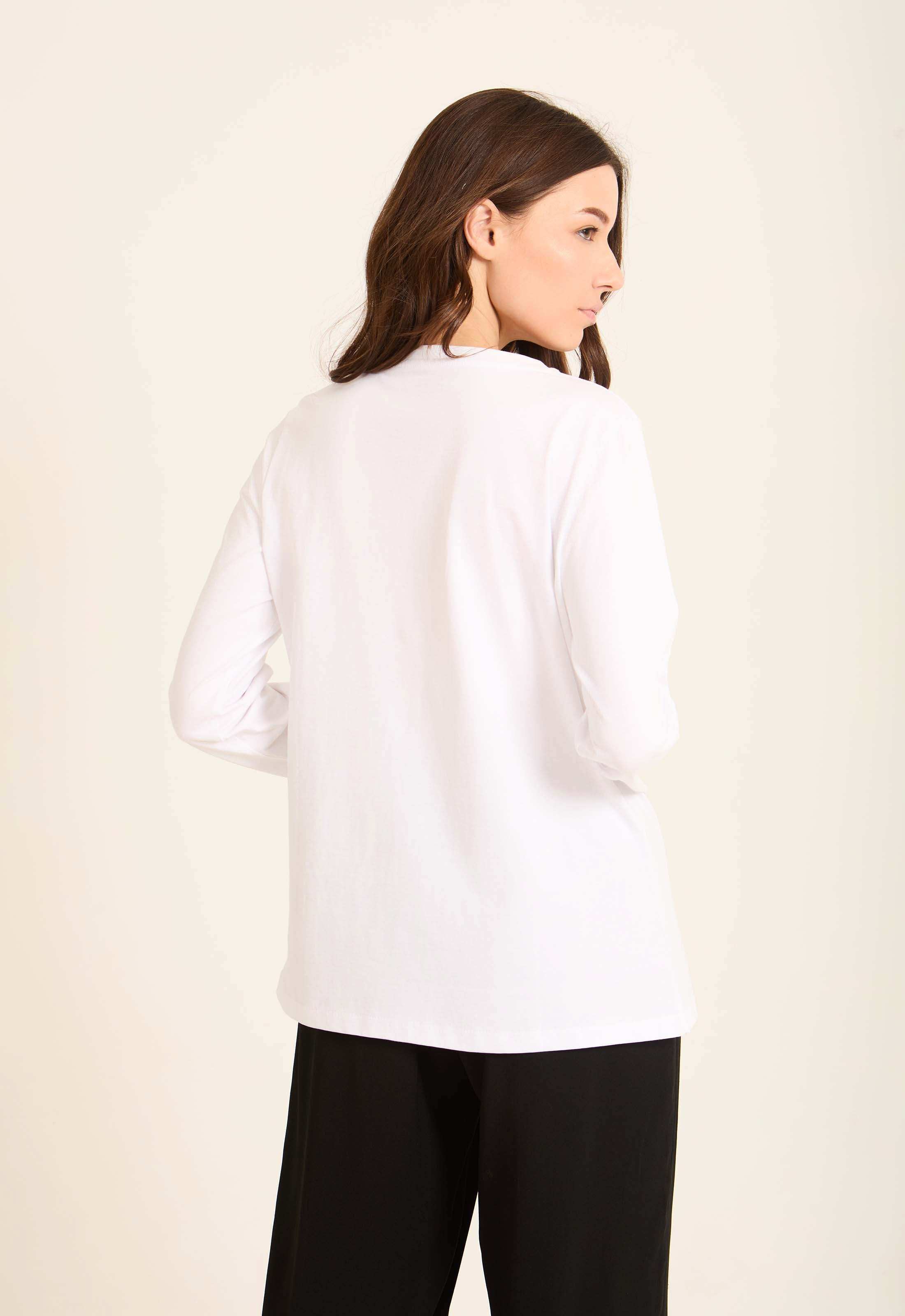 Front Stitches Long Sleeves Tee - Image 3