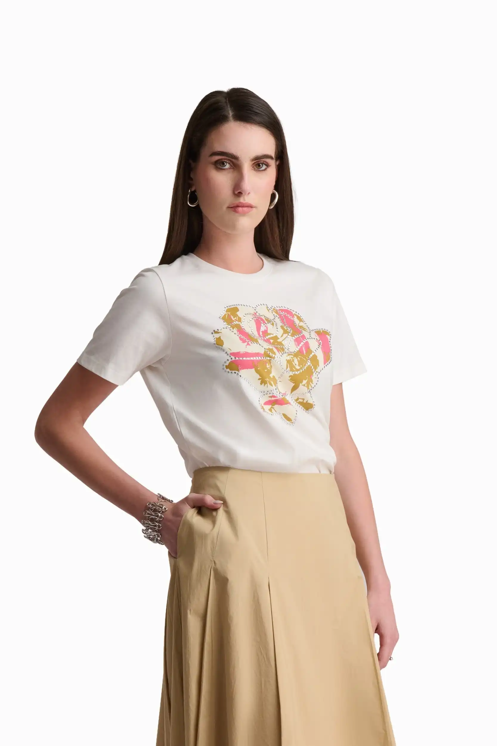 Golden Bloom Graphic T-Shirt - Image 4