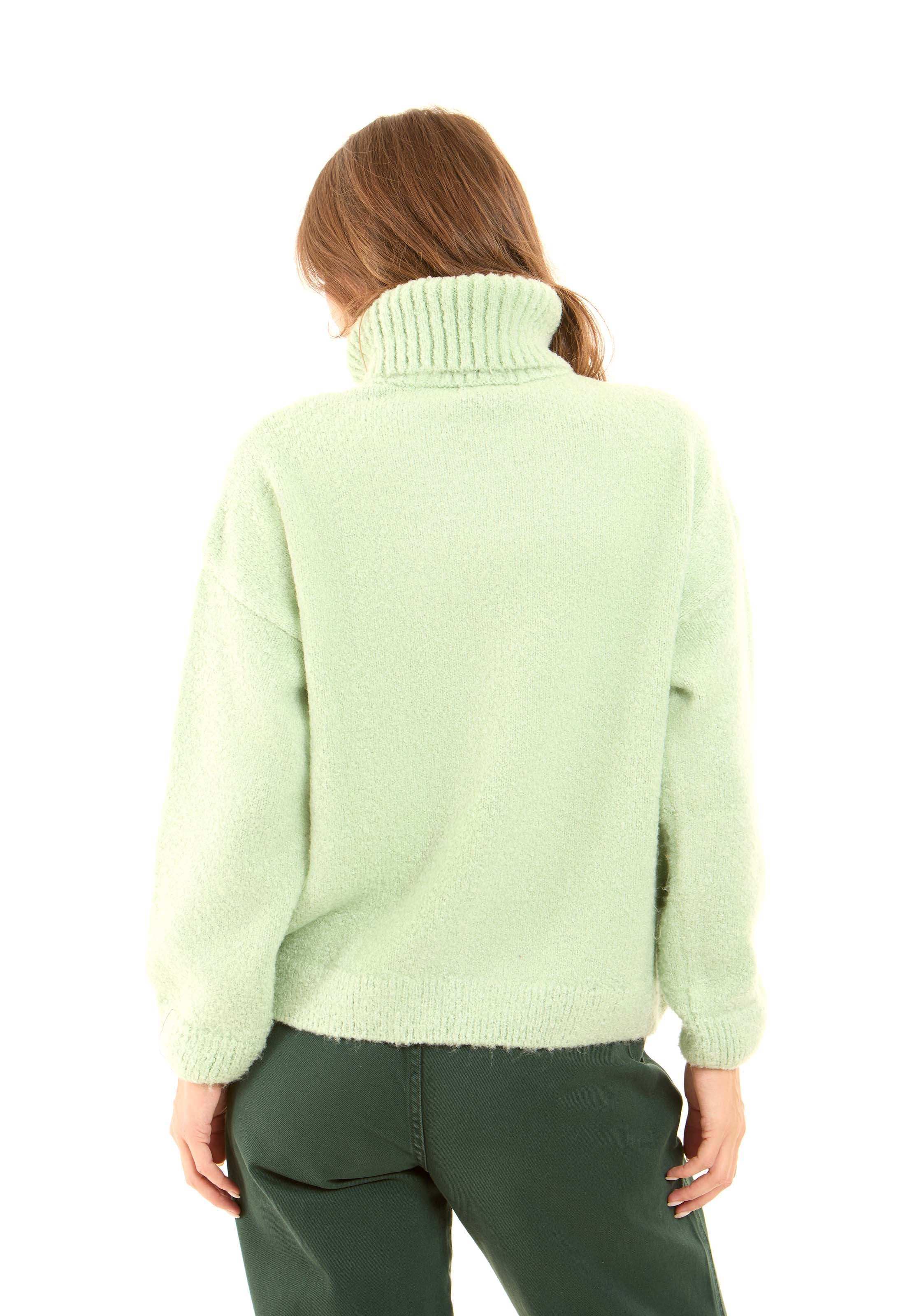 Chunky Turtle Neck Soft Cozy Pullover - Image 4