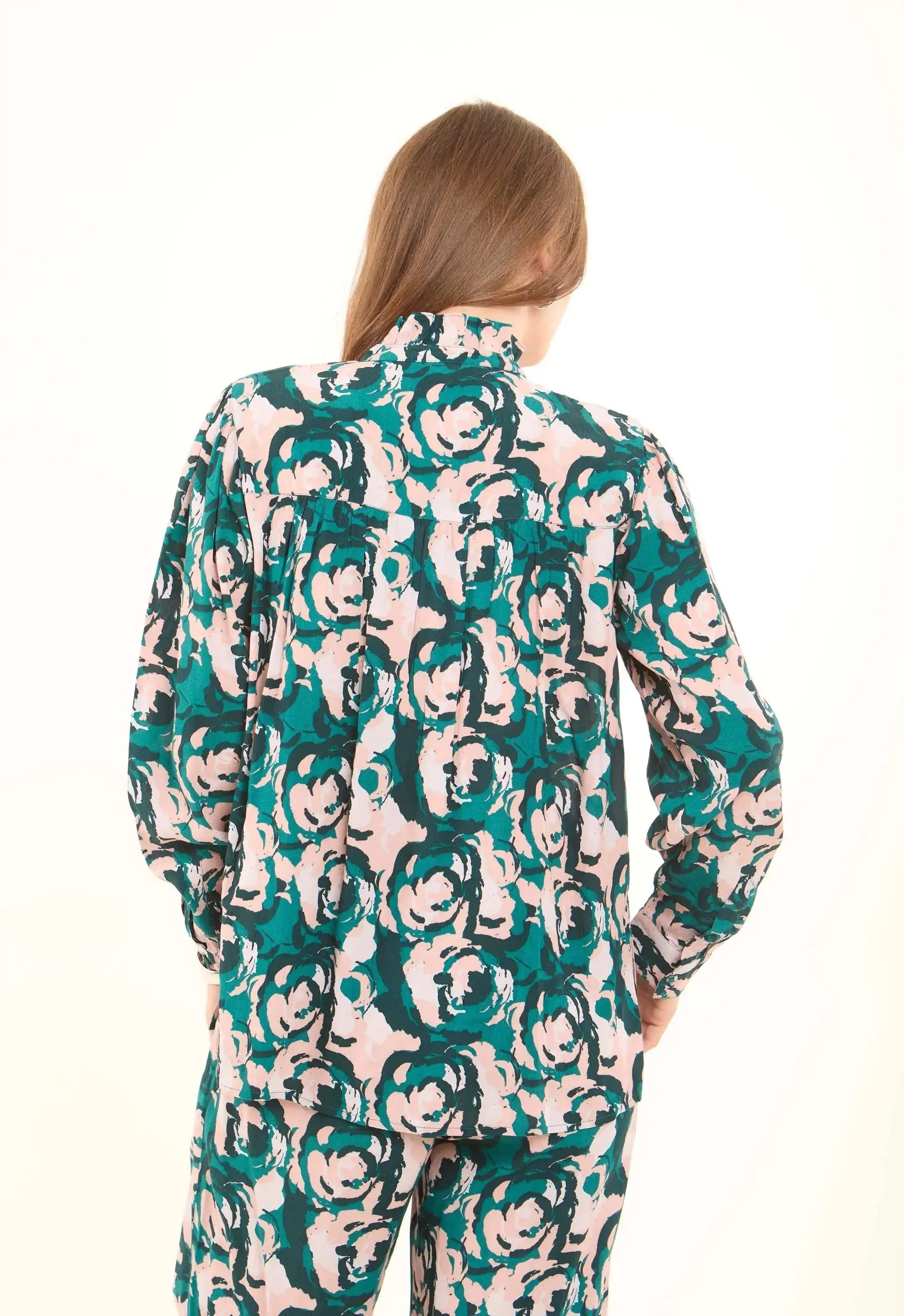 Floral Printed High-Neck Viscose Blouse - Image 4