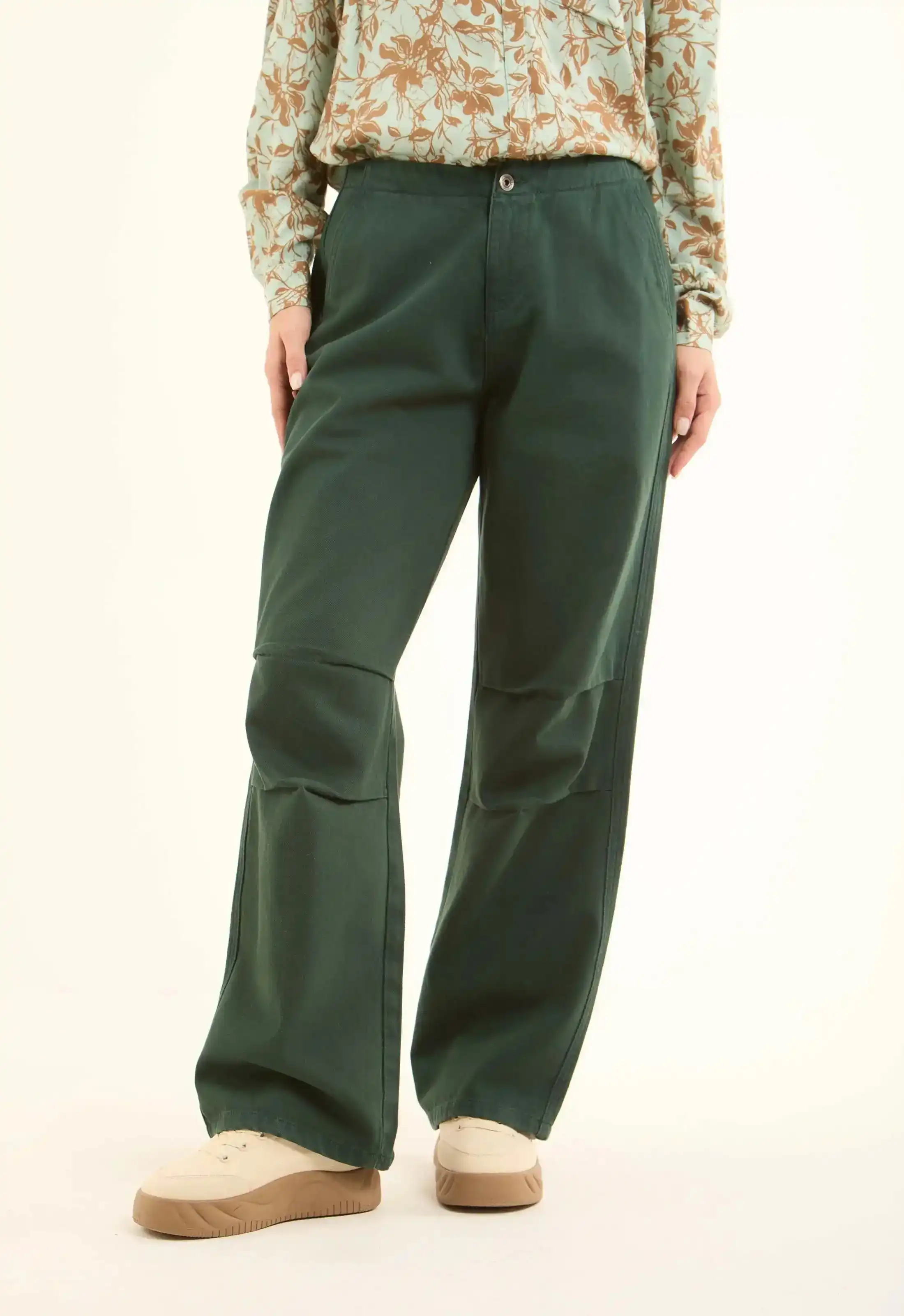 Structured Utility Wide-Leg Pants - Image 3