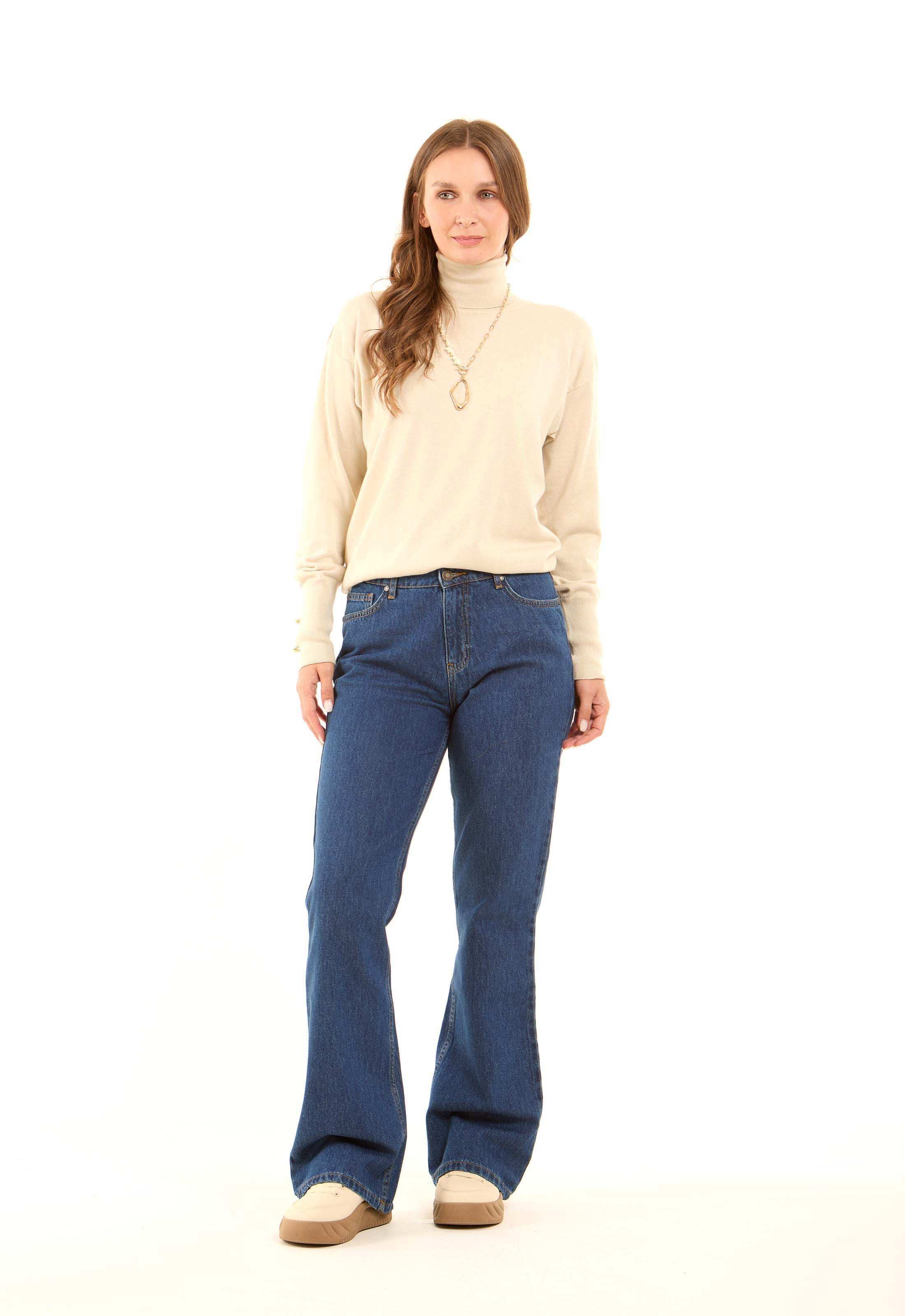 Classic Everyday Bootcut Jeans - Image 4