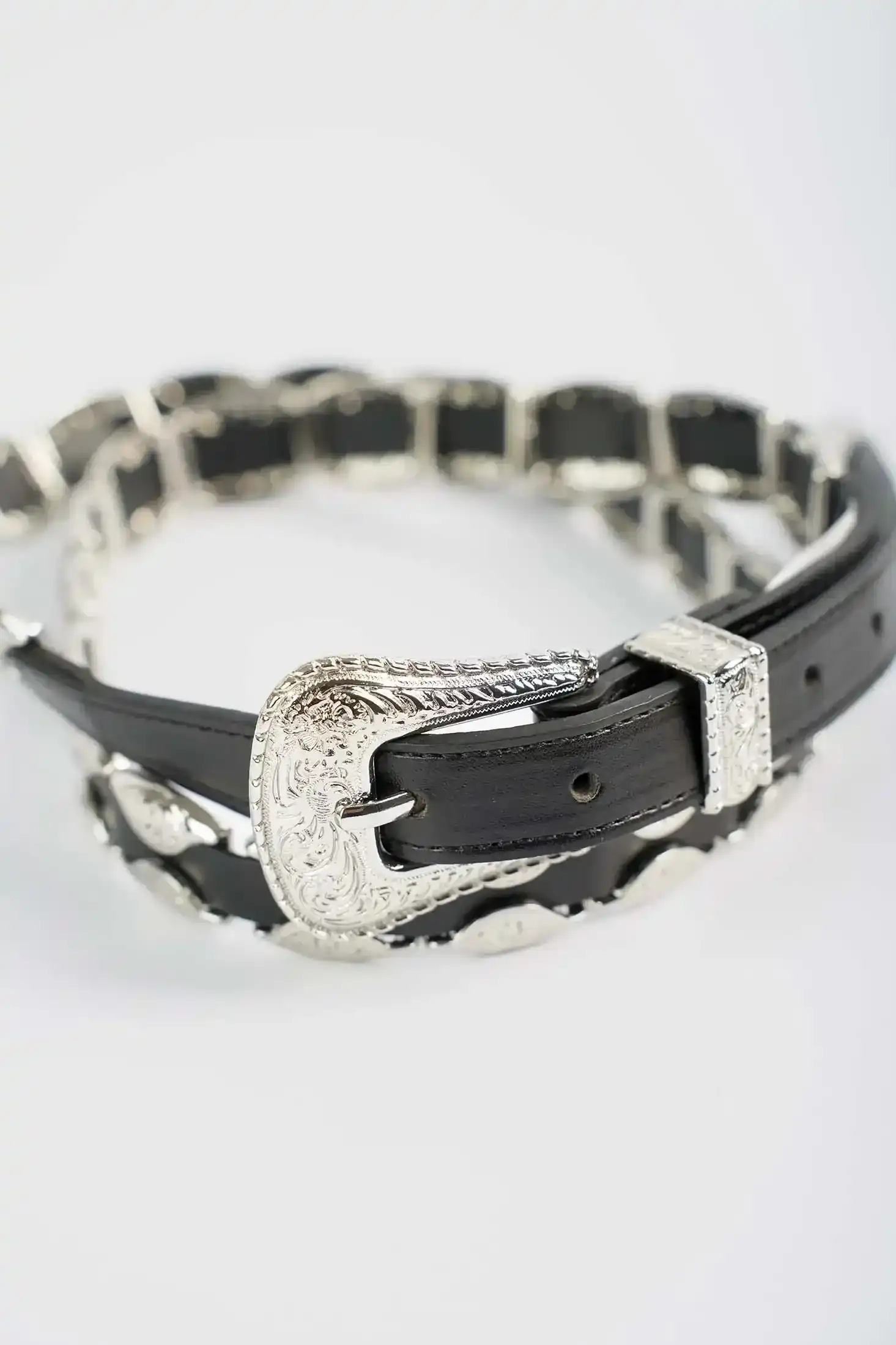 Western Linked Metal-Detail Belt - Image 3